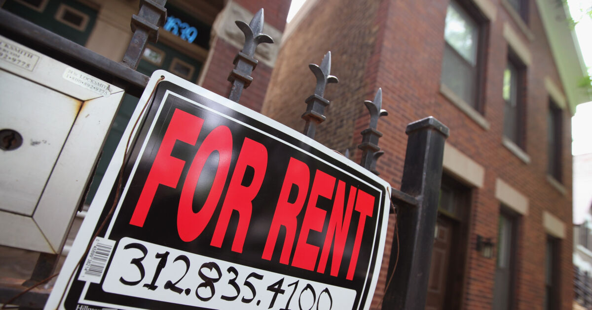 Law Bans Refusal of Illegal Immigrant Tenants NTD