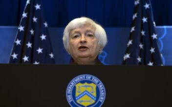 Yellen Visits India Again to Promote Closer Ties and Tackle Global Economic Problems