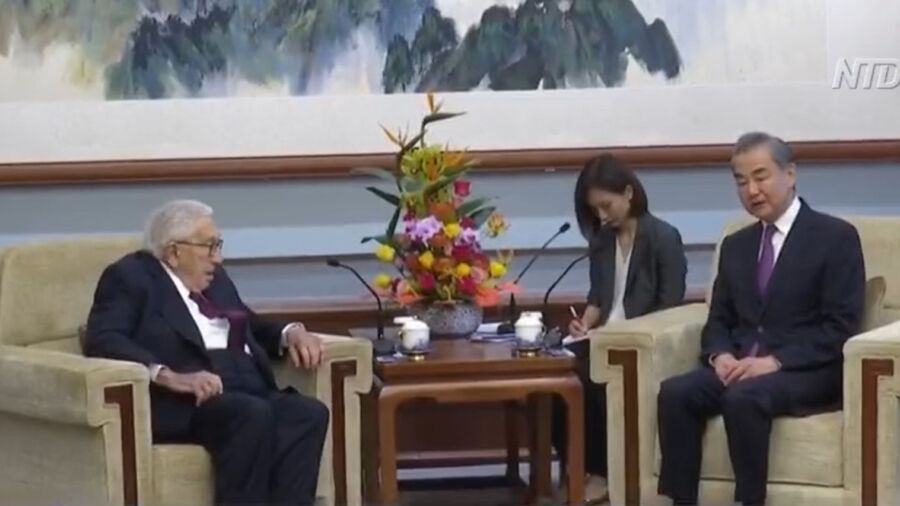 China Praises Former Secretary of State Kissinger’s Policy in Surprise China Trip