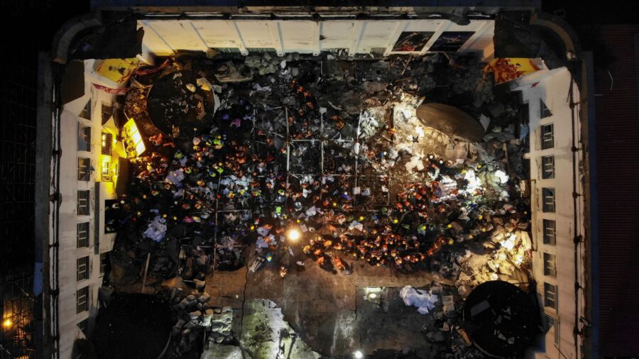 At Least 11 Killed as China School Gym Roof Collapses During Girl's Volleyball Team Training