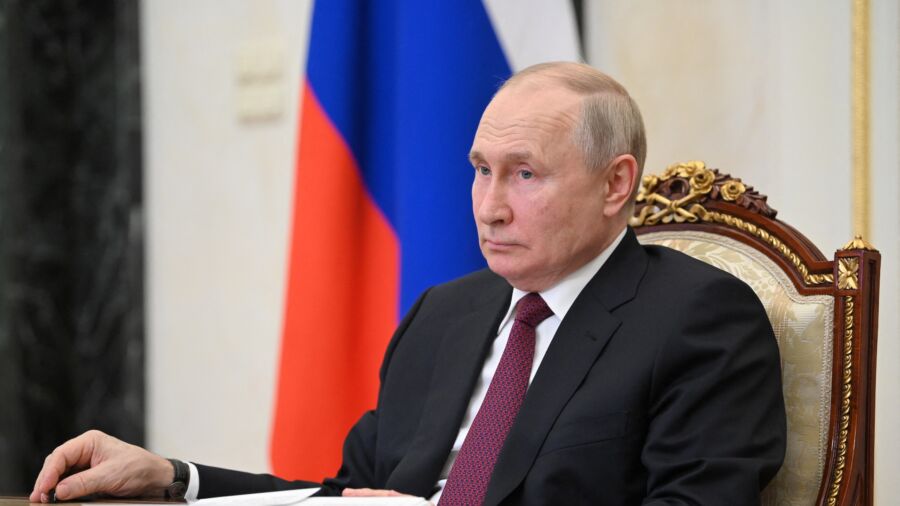 Putin Signs Bill Banning Transgender Procedures in Russia