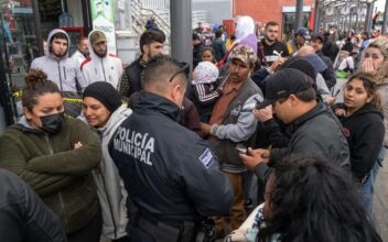 Biden Admin to Accept Some Migrants Waiting in Mexico Into US as Refugees