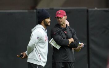 Cardinals’ Kyler Murray Says His Knee Rehab Is Going Well, but Has No Timetable for His Return