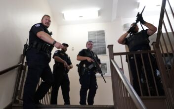 No Shooter, No Injuries Reported at US Capitol After ‘Bad Call,’ Police Say