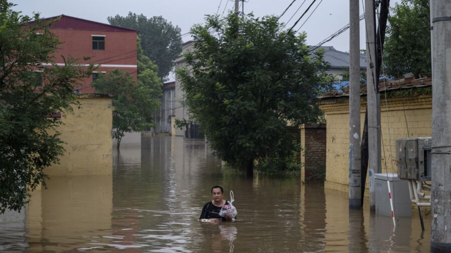 Near 40-Foot Floodwaters Submerge China’s Zhuozhou