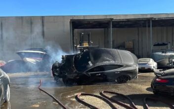 Tesla Spontaneously Ignites in Sacramento