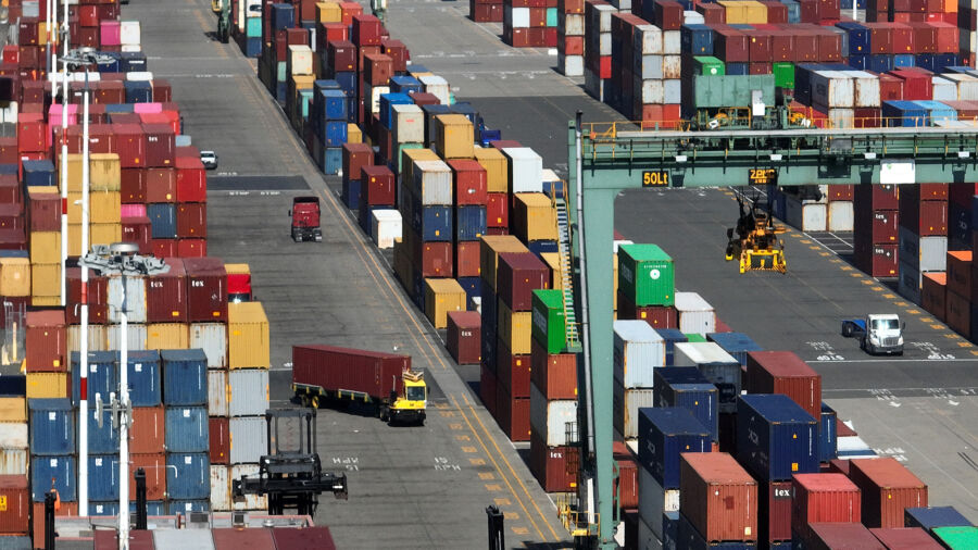'Scare Campaigns' on Tariffs Rely on Economic Theory With False, Misleading Assumptions: Economist