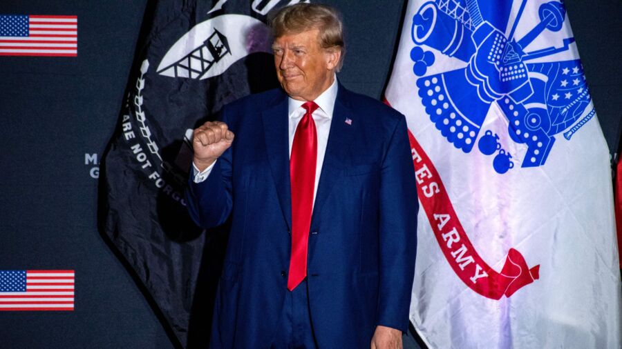 Trump Attorney Enters Pleas in Florida Federal Court