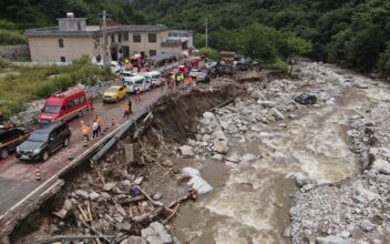 At Least 21 Killed in Mudslide in Northwestern China City
