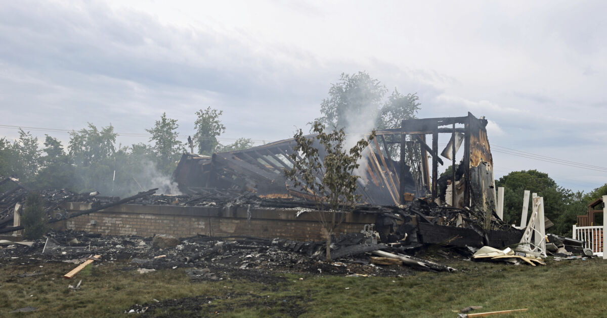 5 Bodies Recovered, Including a Child, After Explosion Destroys 3 Homes and Damages 12 Others in