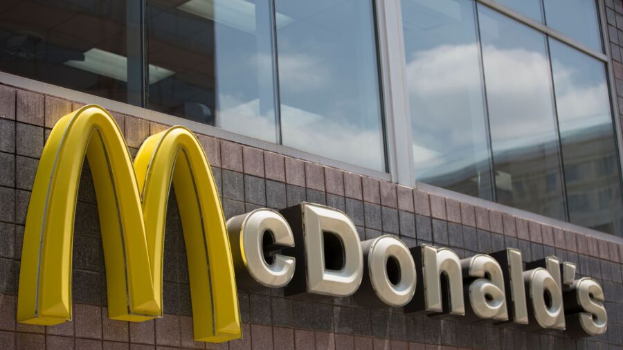 McDonald’s Global Outage Closes Restaurants