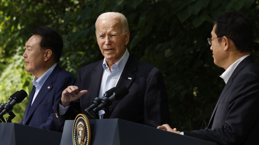 Biden, Japanese Prime Minister, and President of the Republic of Korea Hold Joint News Conference