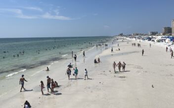 Florida Officials Confirm 5 Deaths From Flesh-Eating Bacteria in Tampa Bay