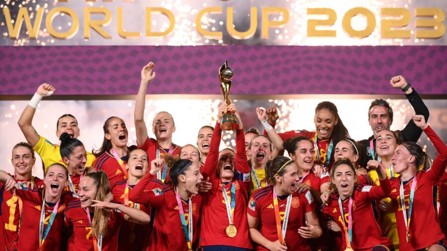 Supporters Welcome the Spanish Women’s Soccer Team Home After World Cup Victory