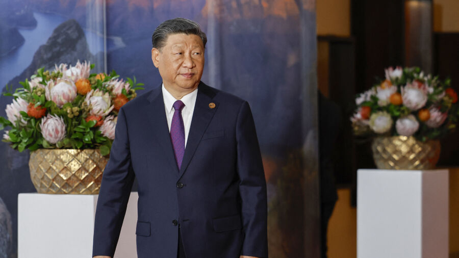 'China Is Having Big Problems Right Now': Gorrie on China’s $1.5 Million Fine on Mintz Group