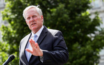 Former Trump White House Chief Meadows Hopes to Block Possible State Conviction Pending Federal Appeal