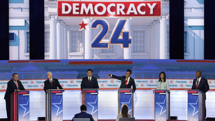 Candidates Weigh In on Ukraine War, Neglect Risk From China: Political Strategist Deconstructs First GOP Debate