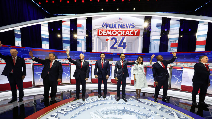 'China Is at War With the US': Author Assesses Presidential Candidates' Stances