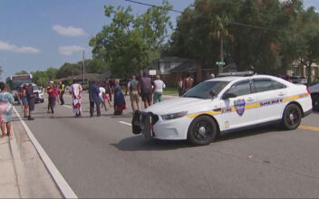 ‘Racially-Motivated’ Shooting in Jacksonville, Florida, Leaves 3 People and Shooter Dead: Sheriff