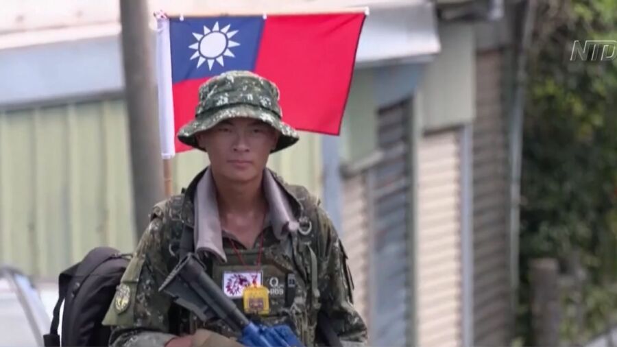 Former Soldier Tours Taiwan on Foot to Raise Awareness and Share the Message: Prepare for War