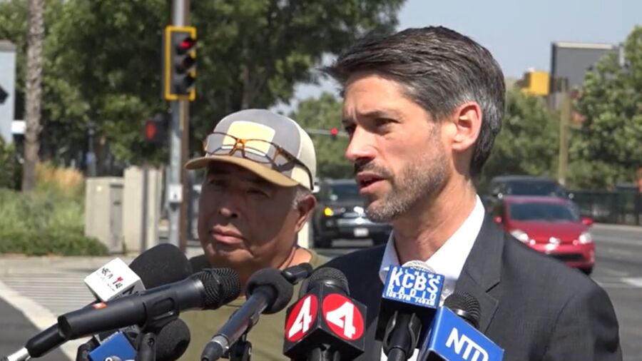 Mayor Proposes Sideshow Account Suspensions