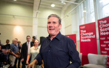 Starmer Reshuffles Shadow Cabinet for Election