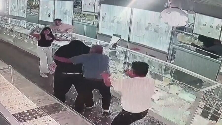 California Family Jewelry Store Owner Urges Self-Protection After Robbery Foiled