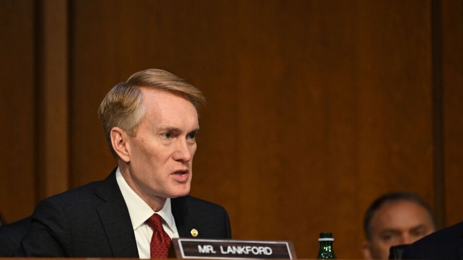 Sen. Lankford Introduces Bill to Prevent CCP From Undermining K-12, College Education