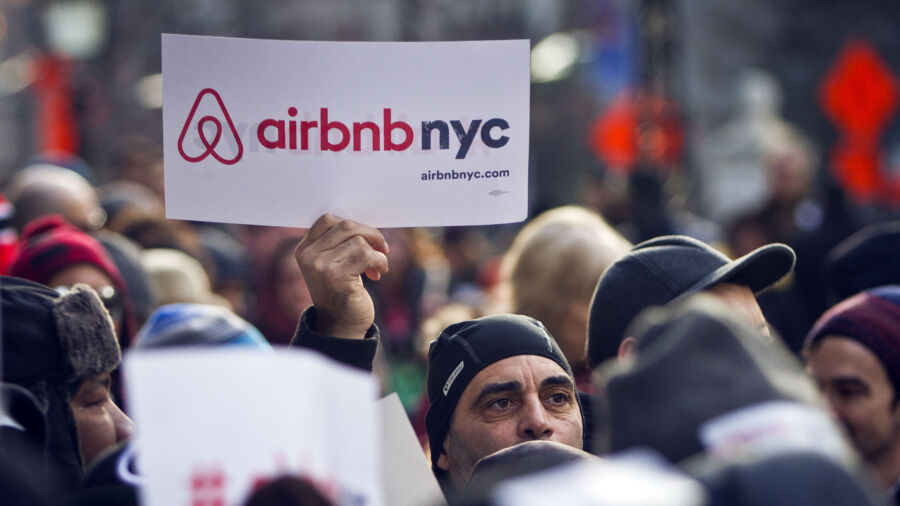 Airbnb Limits Some New Reservations in New York City as Short-Term Rental Regulations Go Into Effect