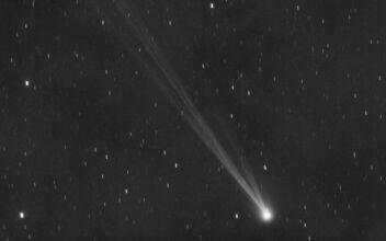 Across the Northern Hemisphere, Now’s the Time to Catch a New Comet Before It Vanishes for 400 Years