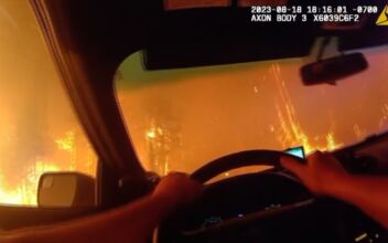 Driving Through Wildfire: Deputy Narrowly Escapes Oregon Road Fire Flames