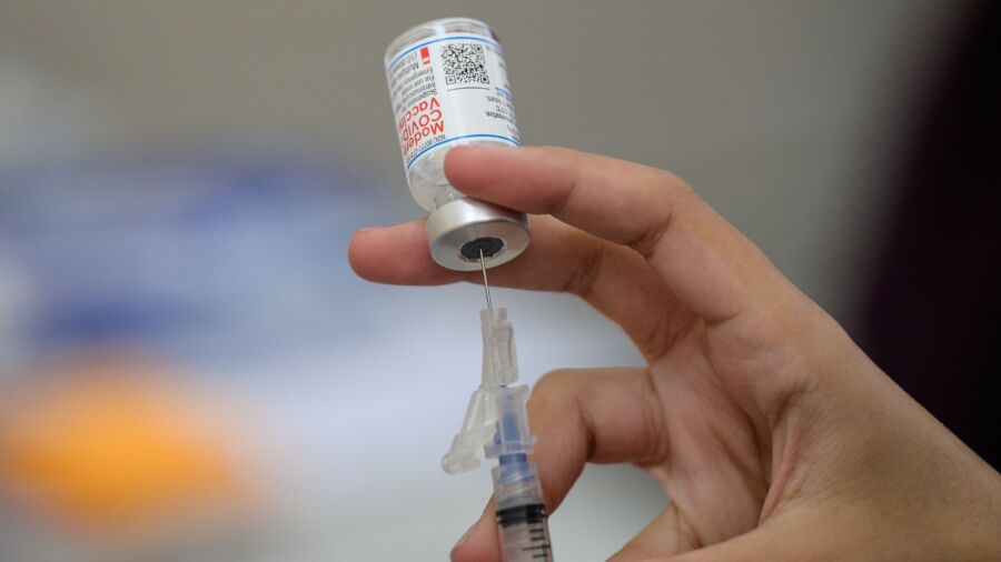 New Testing Policy Will Give Clearer Picture of Vaccine Safety, Resolve Controversies: Dr. Malone