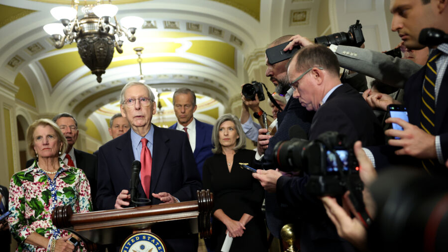 Some GOP Want Ukraine, Disaster Aid Separate