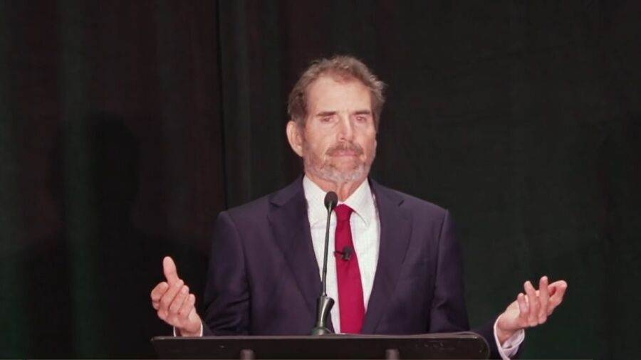 Acclaimed Journalist Laments Media Bias