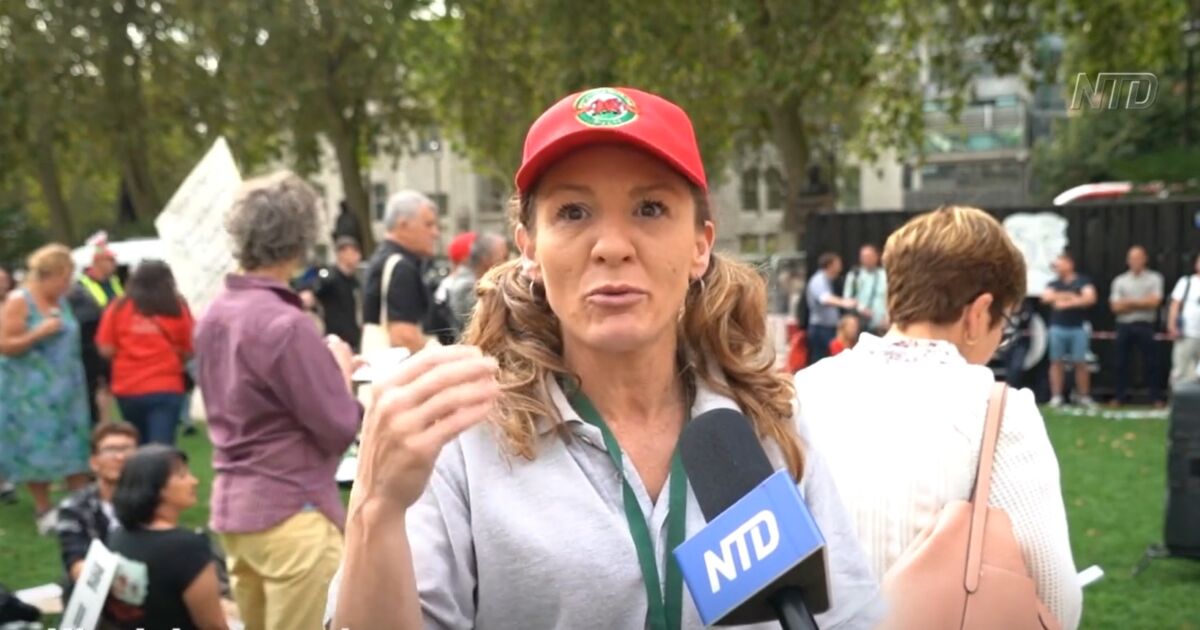 Parents Protest Against Extreme Sex Ed Content