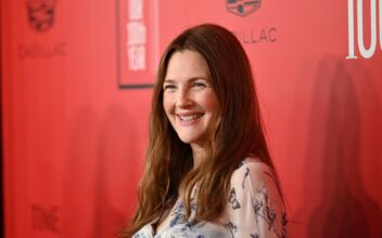 Drew Barrymore and ‘The Talk’ Postpone Their Daytime Talk Shows Until After the Hollywood Strikes