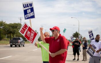 Creating Confusion: UAW President&#8217;s Strategy to Wrongfoot Big 3 Automakers
