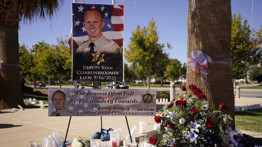 Suspect Arrested in Ambush Killing of Los Angeles County Sheriff's ...