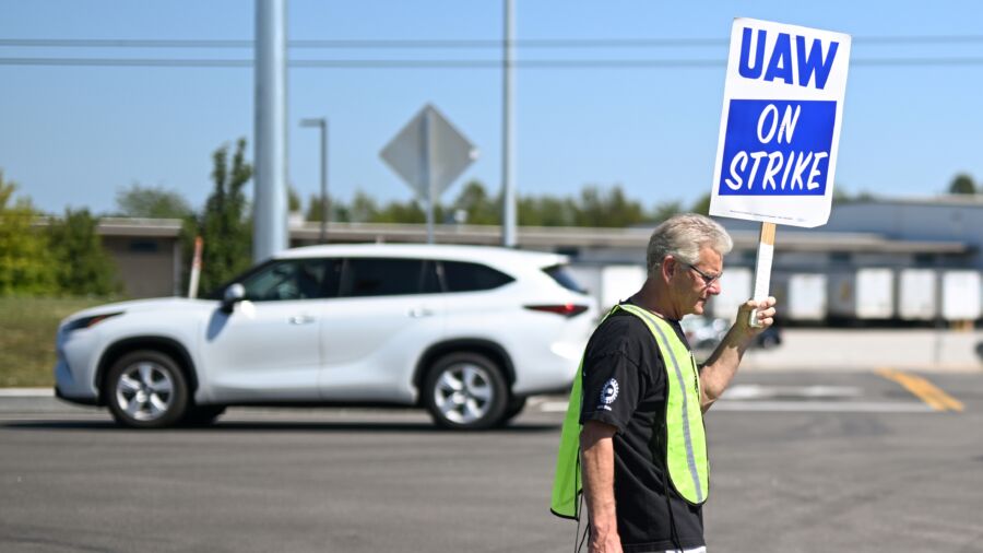 How United Autoworkers Strike Impacts the Means of Production, and Investors