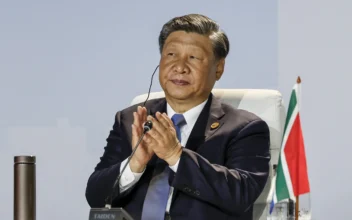 Xi Jinping Trying to Bolster up an Alternative Set of International Organizations: Expert