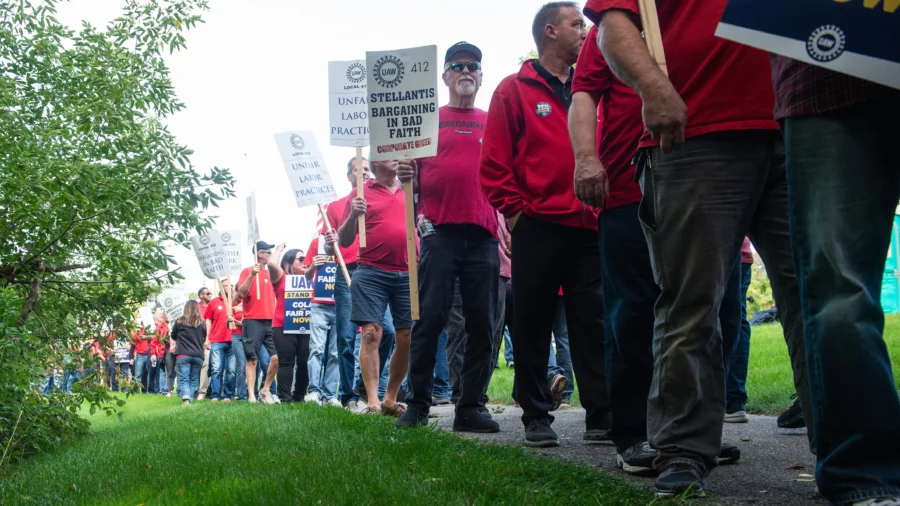 Auto Workers' Strike: Will Union Demands Make Big 3 Less Competitive?