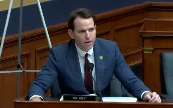 Rep. Kiley Grills Garland Over School Board Memo, Accuses Him of ‘Sweeping Abuse of Power’