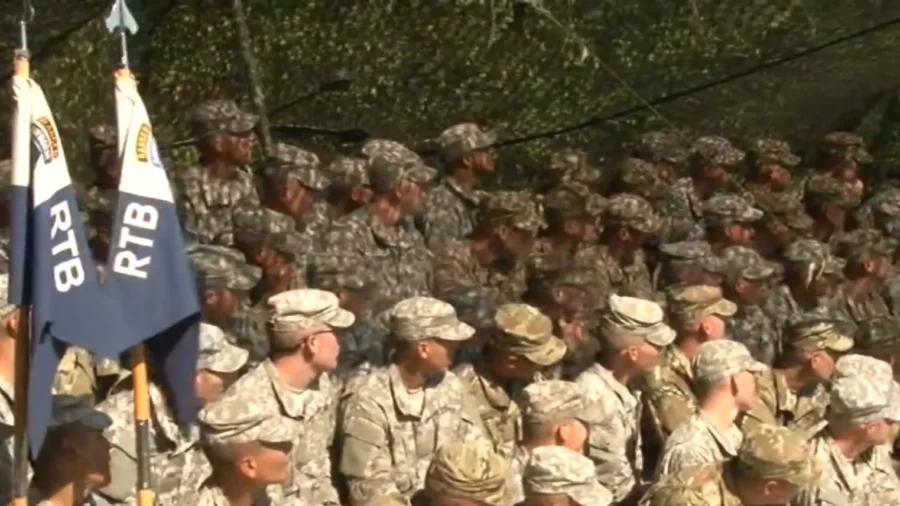 US Troops Live With Bed Bugs, Dirty Drinking Water: Watchdog