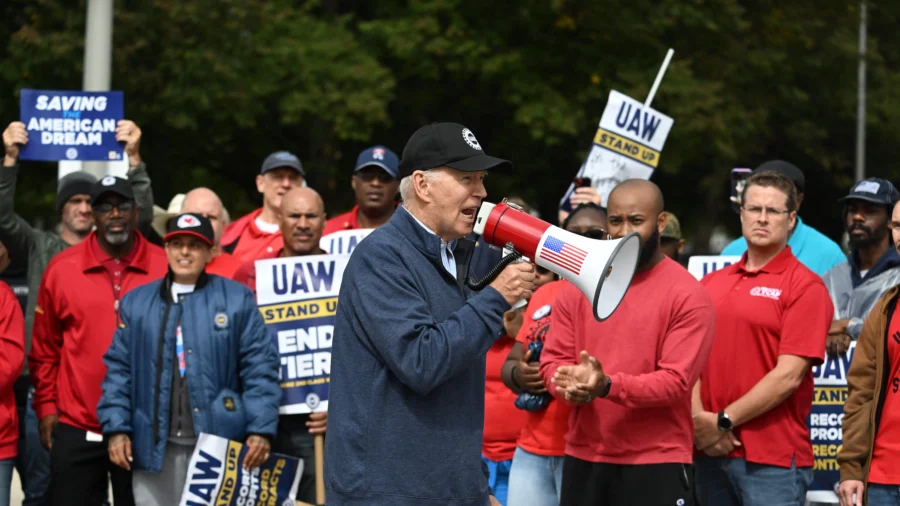 Biden to UAW Workers at Picket Line: You Deserve 'Significant Raise'