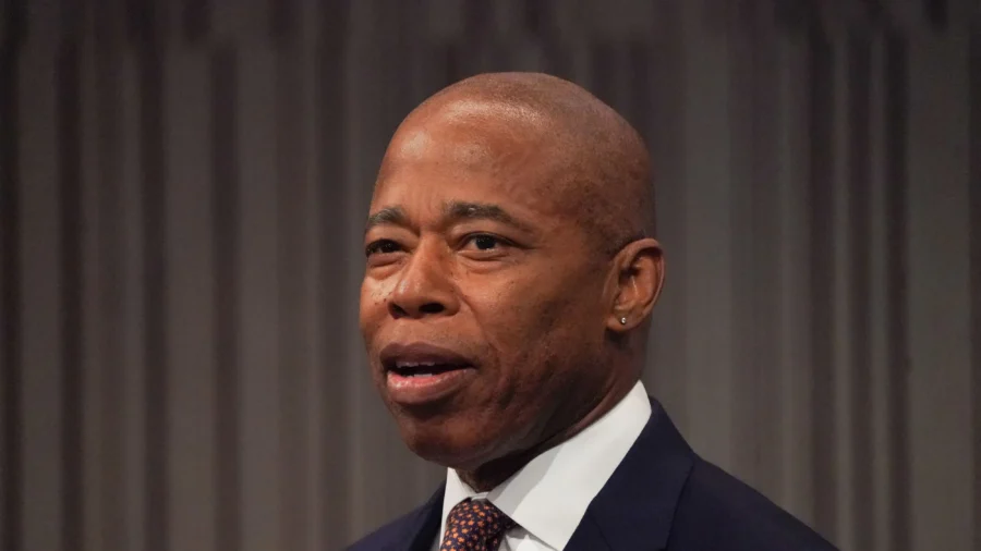 Legal Hurdles NYC Mayor Faces in Seeking to Exclude Illegal Immigrants From Shelter Law