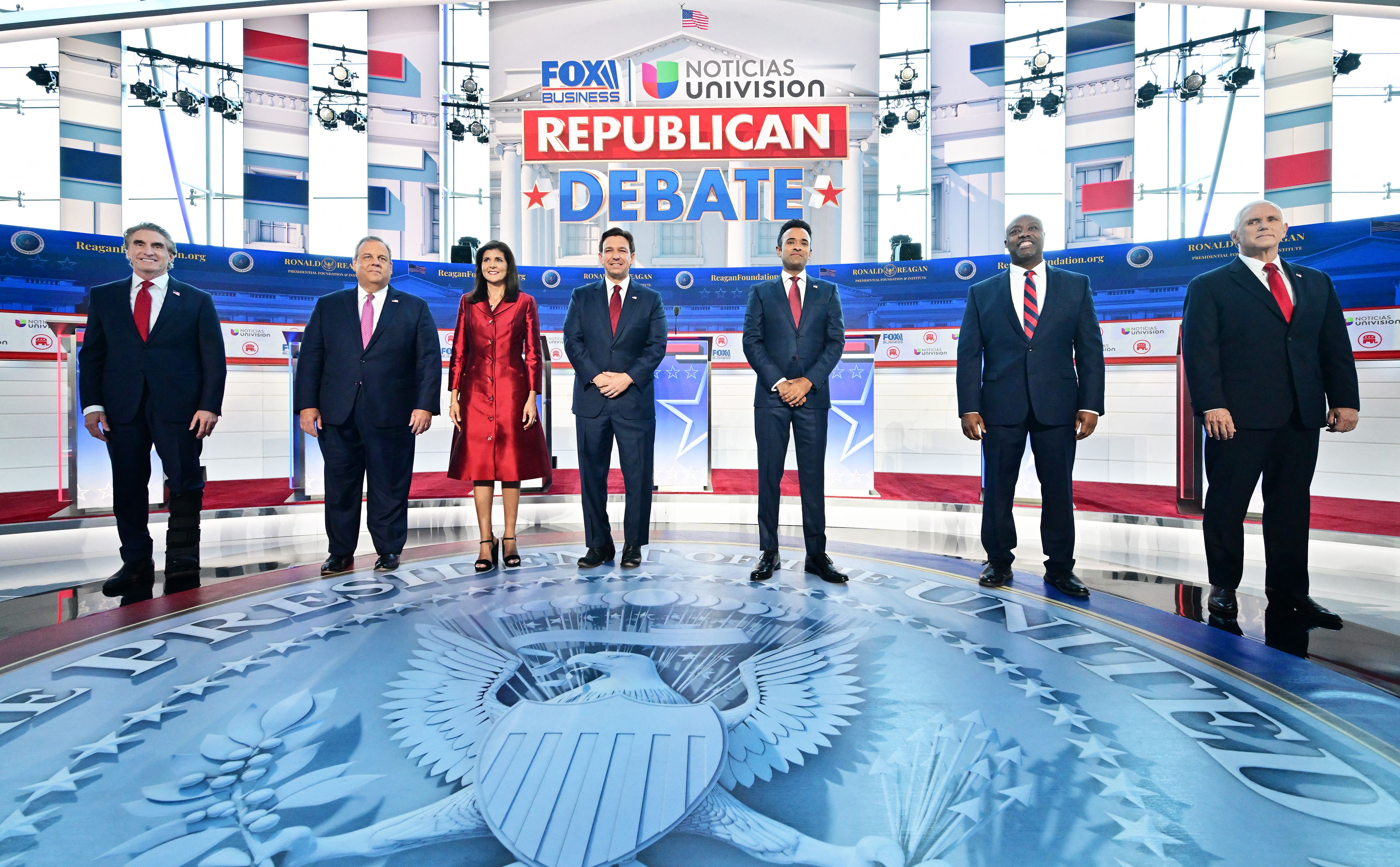 GOP Candidates Brawl Over China, Border In 2nd Debate As Moderators ...