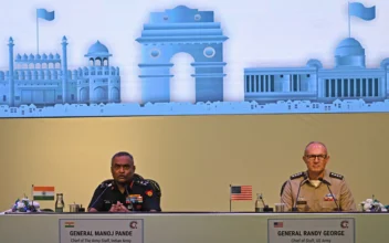 US, Indian Defense Officials Hold Talks in Washington