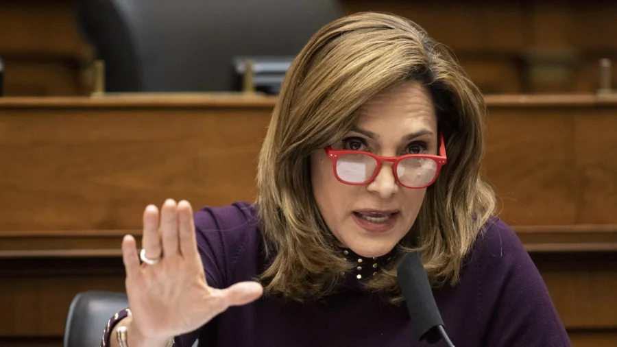 Reps. Maria Salazar, Veronica Escobar Discuss Legal Immigration Reform