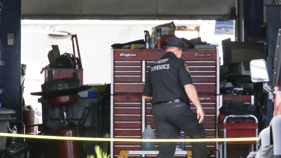 Florida Auto Shop Owner and Angry Customer Shot Each Other to Death, Police Say