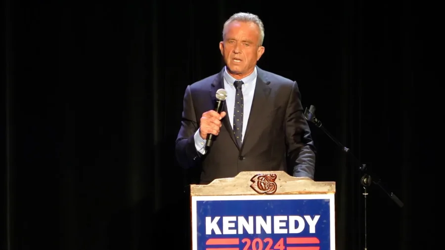 Kennedy Targets Trump and Corporate America at New New Jersey Campaign Headquarters